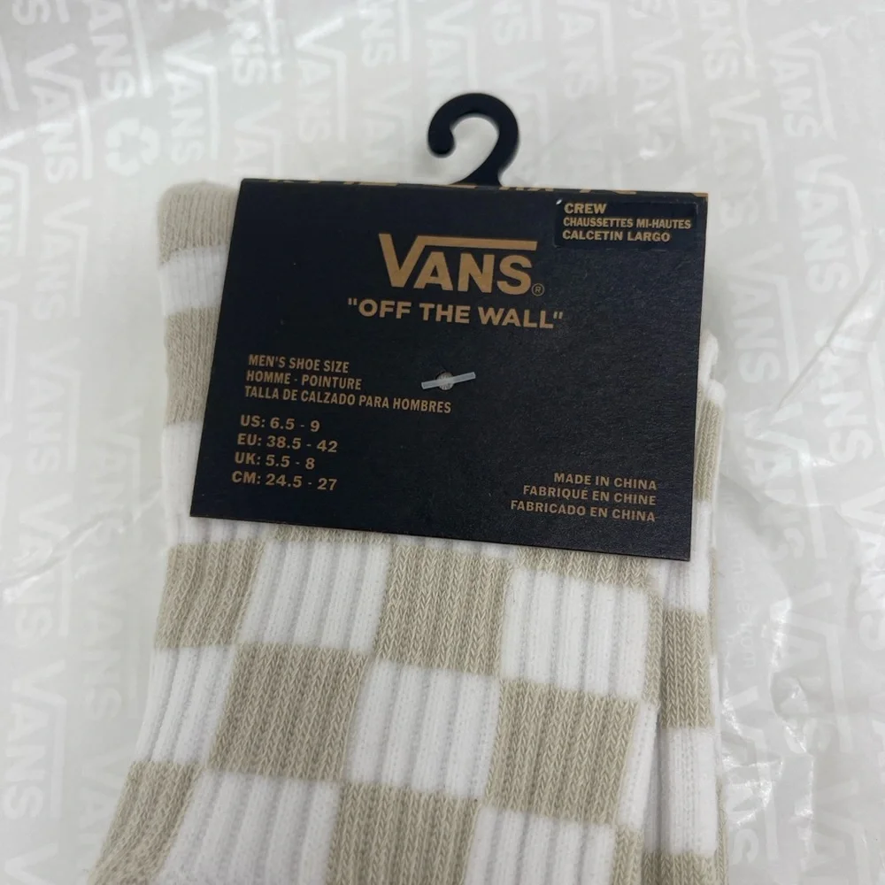 VANS 